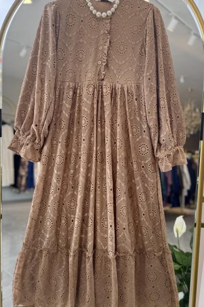 Bahar dantel elbise Karamel