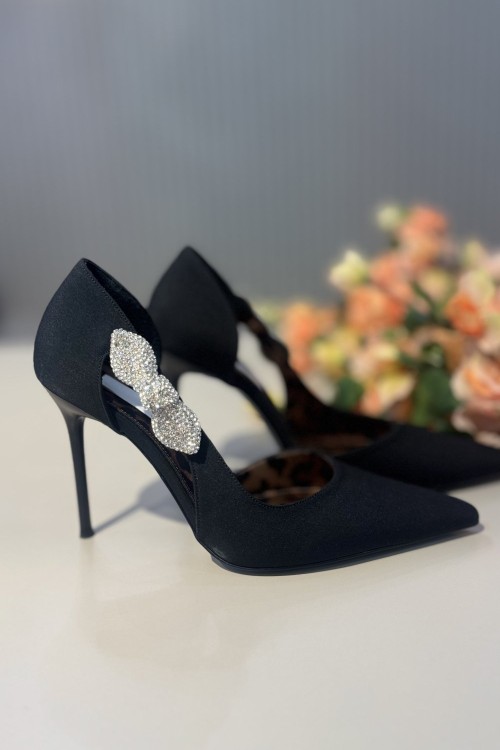 TAŞ DETAY AYAKKABI Siyah